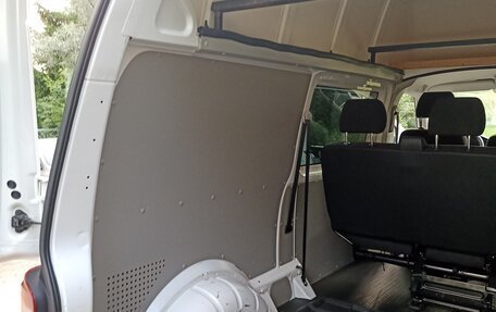 Volkswagen Transporter T6 рестайлинг, 2018 год, 2 850 000 рублей, 14 фотография
