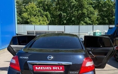 Nissan Teana, 2010 год, 1 200 000 рублей, 2 фотография