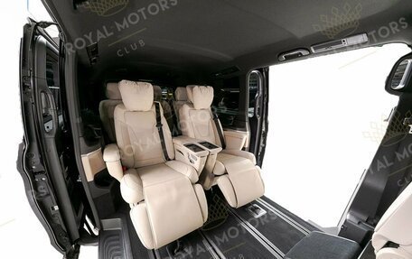Mercedes-Benz V-Класс, 2024 год, 15 150 000 рублей, 16 фотография