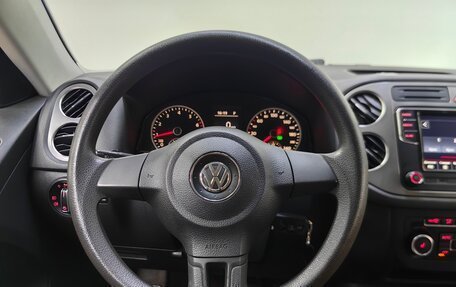 Volkswagen Tiguan I, 2011 год, 929 000 рублей, 11 фотография