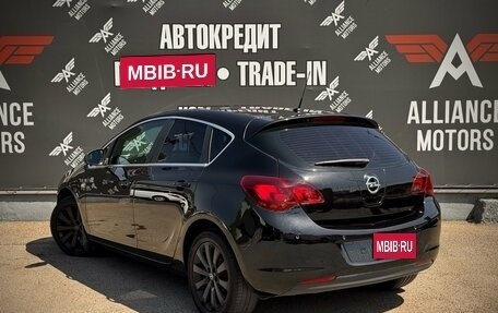 Opel Astra J, 2010 год, 740 000 рублей, 5 фотография