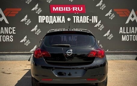 Opel Astra J, 2010 год, 740 000 рублей, 6 фотография