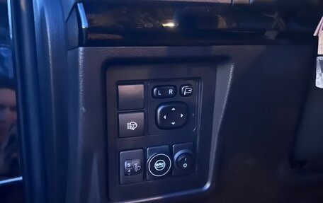 Toyota Land Cruiser Prado 150 рестайлинг 2, 2021 год, 4 300 000 рублей, 21 фотография