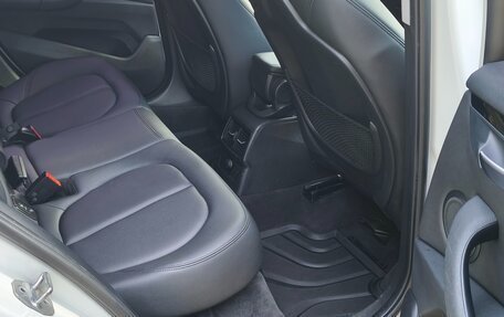 BMW X1, 2018 год, 1 825 000 рублей, 11 фотография