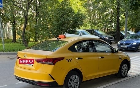 Hyundai Solaris II рестайлинг, 2020 год, 1 100 000 рублей, 3 фотография