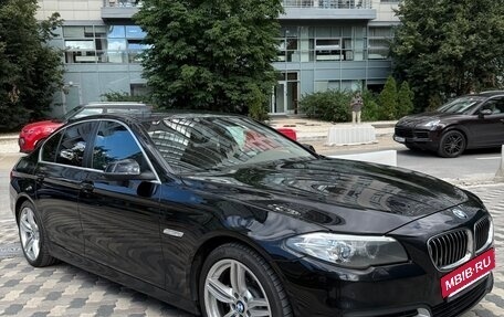 BMW 5 серия, 2015 год, 2 050 000 рублей, 4 фотография