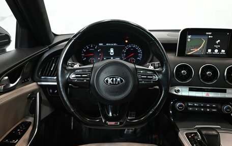 KIA Stinger I, 2018 год, 2 990 000 рублей, 19 фотография