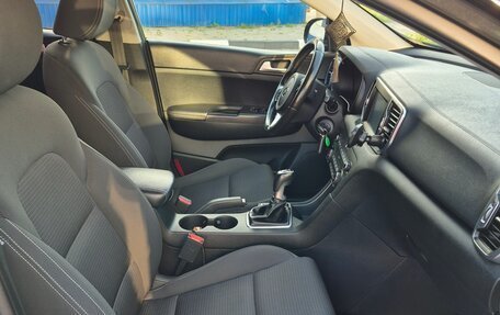 KIA Sportage IV рестайлинг, 2016 год, 1 900 000 рублей, 11 фотография