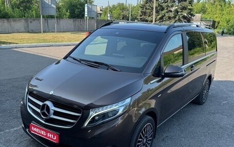 Mercedes-Benz V-Класс, 2016 год, 5 500 000 рублей, 1 фотография