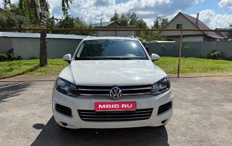 Volkswagen Touareg III, 2013 год, 2 050 000 рублей, 1 фотография