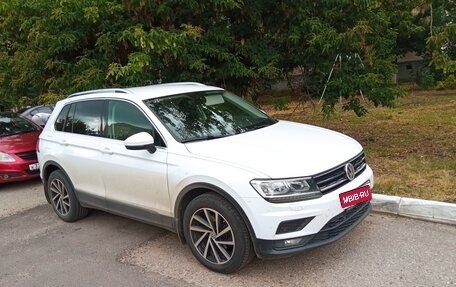 Volkswagen Tiguan II, 2018 год, 2 200 000 рублей, 1 фотография