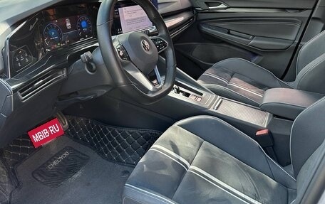 Volkswagen Golf VIII, 2022 год, 1 700 000 рублей, 8 фотография