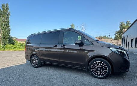 Mercedes-Benz V-Класс, 2016 год, 5 500 000 рублей, 5 фотография