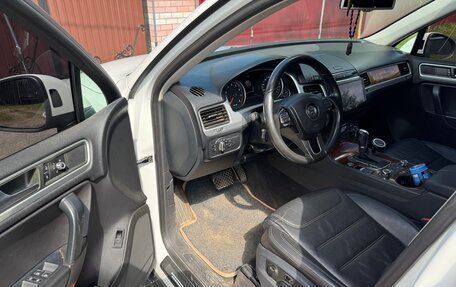 Volkswagen Touareg III, 2013 год, 2 050 000 рублей, 14 фотография