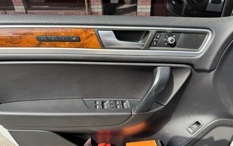 Volkswagen Touareg III, 2013 год, 2 050 000 рублей, 27 фотография
