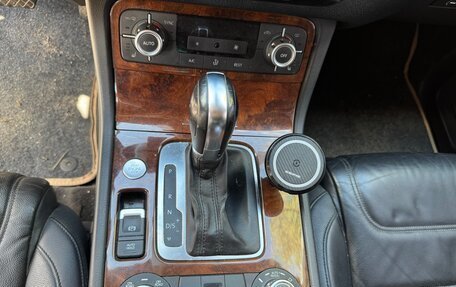 Volkswagen Touareg III, 2013 год, 2 050 000 рублей, 28 фотография