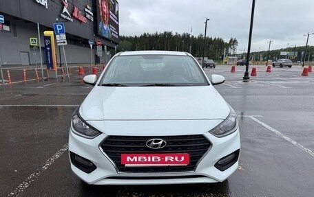 Hyundai Solaris II рестайлинг, 2019 год, 850 000 рублей, 15 фотография