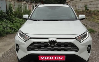 Toyota RAV4, 2020 год, 3 800 000 рублей, 1 фотография