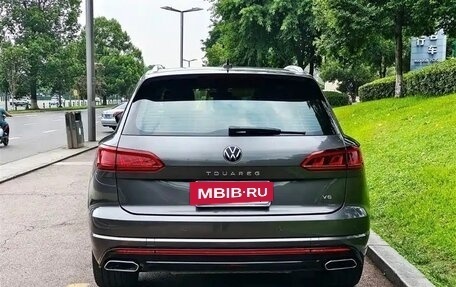Volkswagen Touareg III, 2022 год, 4 500 000 рублей, 5 фотография