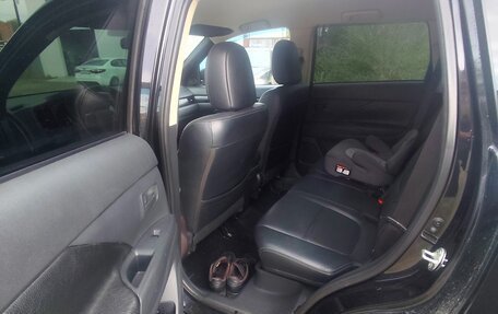 Mitsubishi Outlander III рестайлинг 3, 2012 год, 1 270 000 рублей, 9 фотография