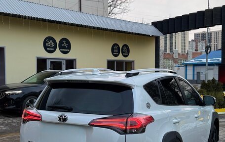 Toyota RAV4, 2018 год, 2 650 000 рублей, 5 фотография