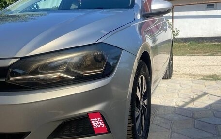 Volkswagen Polo VI (EU Market), 2018 год, 1 200 000 рублей, 5 фотография