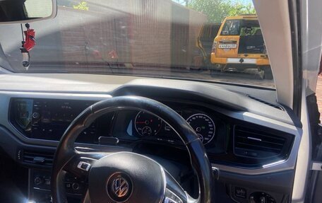Volkswagen Polo VI (EU Market), 2018 год, 1 200 000 рублей, 10 фотография