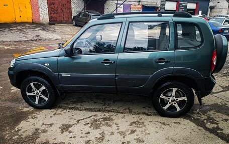 Chevrolet Niva I рестайлинг, 2012 год, 489 000 рублей, 17 фотография