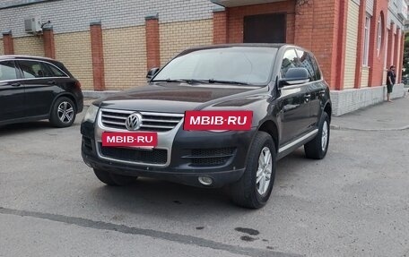 Volkswagen Touareg III, 2008 год, 855 000 рублей, 2 фотография