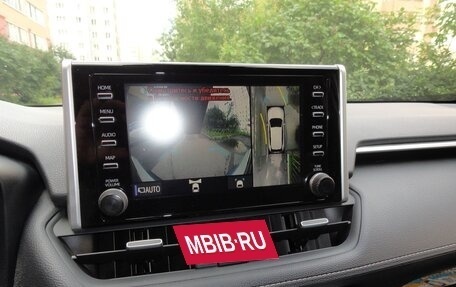 Toyota RAV4, 2020 год, 3 800 000 рублей, 20 фотография
