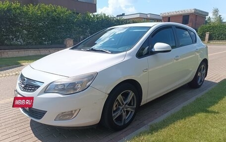 Opel Astra J, 2012 год, 575 000 рублей, 4 фотография