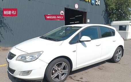Opel Astra J, 2012 год, 575 000 рублей, 11 фотография
