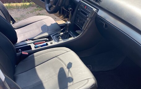 Audi A4, 2005 год, 800 000 рублей, 9 фотография