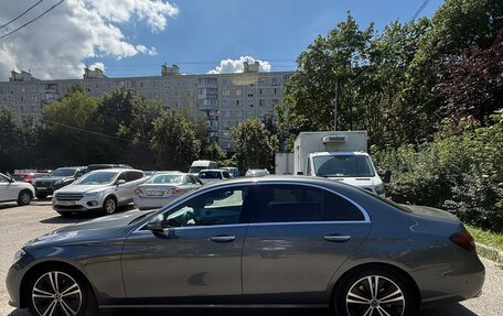 Mercedes-Benz E-Класс, 2021 год, 4 000 000 рублей, 1 фотография