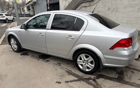 Opel Astra H, 2013 год, 900 000 рублей, 3 фотография