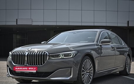 BMW 7 серия, 2019 год, 5 450 000 рублей, 4 фотография