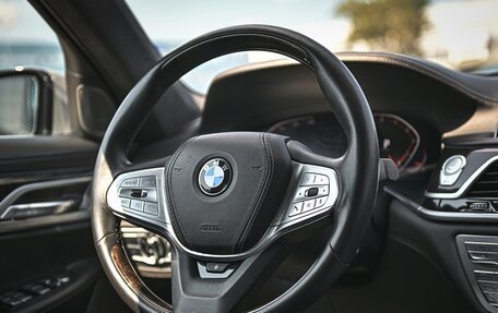 BMW 7 серия, 2019 год, 5 450 000 рублей, 14 фотография