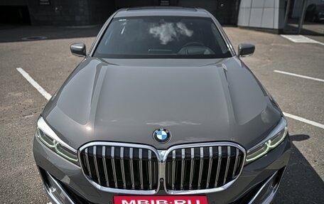 BMW 7 серия, 2019 год, 5 450 000 рублей, 9 фотография