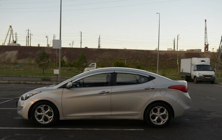 Hyundai Avante, 2011 год, 950 000 рублей, 4 фотография