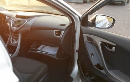 Hyundai Avante, 2011 год, 950 000 рублей, 21 фотография