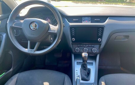 Skoda Octavia, 2019 год, 1 790 000 рублей, 14 фотография