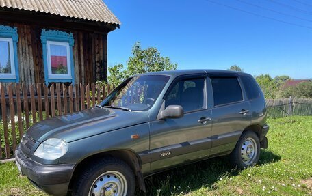 Chevrolet Niva I рестайлинг, 2009 год, 450 000 рублей, 2 фотография