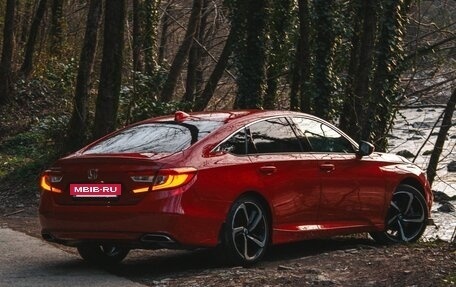 Honda Accord IX рестайлинг, 2020 год, 1 870 000 рублей, 6 фотография