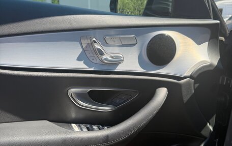 Mercedes-Benz E-Класс, 2021 год, 4 000 000 рублей, 12 фотография