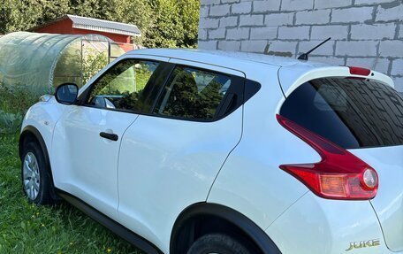 Nissan Juke II, 2013 год, 900 000 рублей, 8 фотография