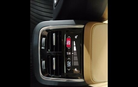 Volvo XC90 II рестайлинг, 2015 год, 2 599 000 рублей, 14 фотография