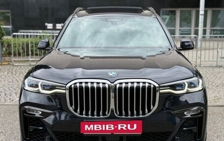 BMW X7, 2022 год, 8 200 000 рублей, 2 фотография