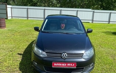 Volkswagen Polo VI (EU Market), 2013 год, 900 000 рублей, 1 фотография