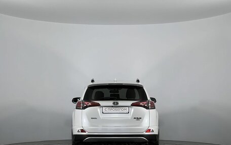 Toyota RAV4, 2018 год, 2 399 000 рублей, 6 фотография