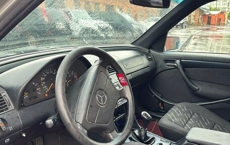 Mercedes-Benz C-Класс, 1999 год, 220 000 рублей, 9 фотография